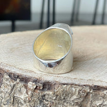 Cargar imagen en el visor de la galería, Anillo de Plata Peruana 0.950 con Spondylus. Disponible en talla 8.5.
