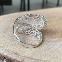 Cargar imagen en el visor de la galería, Anillo de Plata 0.925 Abombado. Disponible en talla 8.5
