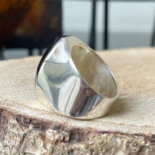 Cargar imagen en el visor de la galería, Anillo de Plata Peruana 0.950 con Ónix Facetado. Disponible en talla 8
