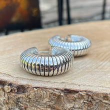 Cargar imagen en el visor de la galería, Argollas de Plata 0.925
