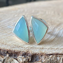 Cargar imagen en el visor de la galería, Anillo de Plata 0.925 y Jade Andino. Disponible en talla 8
