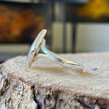 Cargar imagen en el visor de la galería, Anillo de plata 0.925 con Turquesa. Disponible en talla 8.
