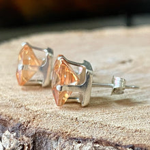 Cargar imagen en el visor de la galería, Aretes de plata 0,925 con zirconias color topacio
