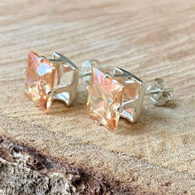 Cargar imagen en el visor de la galería, Aretes de plata 0,925 con zirconias color topacio

