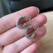 Cargar imagen en el visor de la galería, Aretes de Plata 0.925
