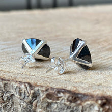 Cargar imagen en el visor de la galería, Aretes de plata 0.925 con Cristales Facetados
