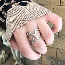 Cargar imagen en el visor de la galería, Anillo de plata 0.925

