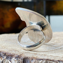 Cargar imagen en el visor de la galería, Anillo de plata 0,925. Disponible en talla 5
