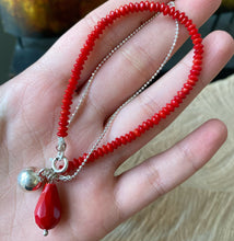 Cargar imagen en el visor de la galería, Pulsera de Plata 0.925 con Coral
