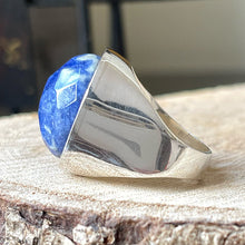 Cargar imagen en el visor de la galería, Anillo de plata peruana 0.950 con Lapislázuli. Disponible en talla 7.
